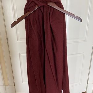 Burgundy big aritzia scarf